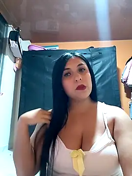 Kymberlaury online show from 04/24/26, 03:31