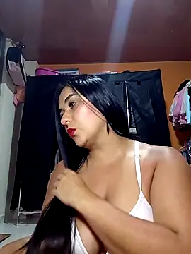 Kymberlaury online show from 04/26/26, 04:10