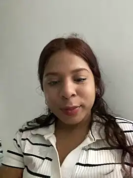 sweety-marcela online show from 10/17/25, 02:26