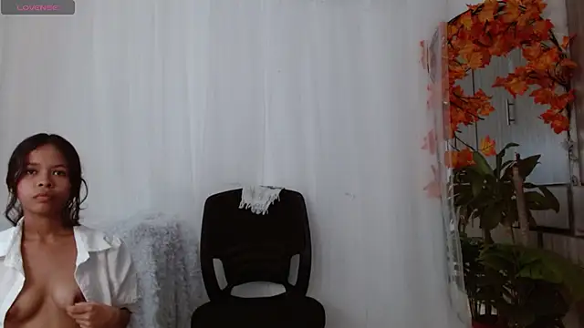 sharon ivanna12 online show from 11/12/25, 07:24