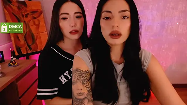 Snapshot of natval6 chatting on 10/21/25, 11:11 natval6 online show from 10/21/25, 11:11