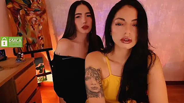 Snapshot of natval6 chatting on 11/09/25, 10:13 natval6 online show from 11/09/25, 10:13