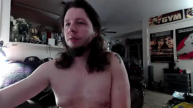 biggerisbetter12 online show from 11/11/25, 10:21