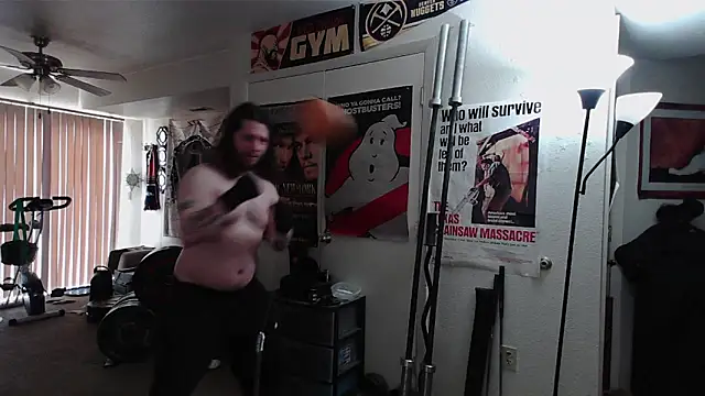 biggerisbetter12 online show from 03/14/26, 08:36