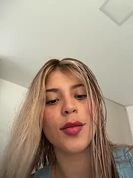  Alicee 1 online show from 11/15/25, 09:21