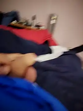 Snapshot of parejitafenix69 chatting on 11/07/25, 12:10 parejitafenix69 online show from 11/07/25, 12:10