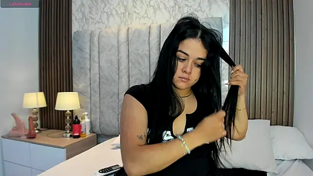 Snapshot of goddessfeetxx chatting on 10/18/25, 07:36 goddessfeetxx online show from 10/18/25, 07:36