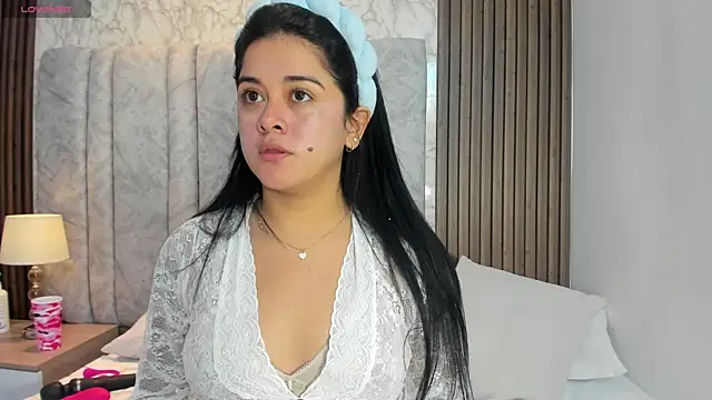 Snapshot of goddessfeetxx chatting on 10/24/25, 08:38 goddessfeetxx online show from 10/24/25, 08:38