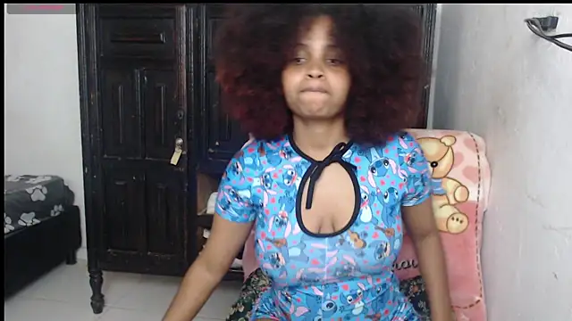 kataleya2021 online show from 10/23/25, 03:28