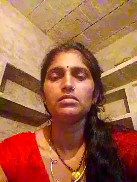 Snapshot of Pooja_shre chatting on 10/25/25, 10:37 Pooja shre online show from 10/25/25, 10:37