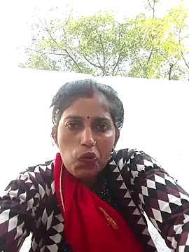 Pooja shre online show from 11/14/25, 03:05