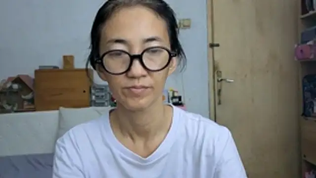 princessD077 online show from 05/19/26, 04:13