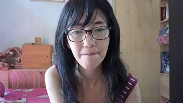 Snapshot of princessD077 chatting on 06/22/26, 03:25 princessD077 online show from 06/22/26, 03:25