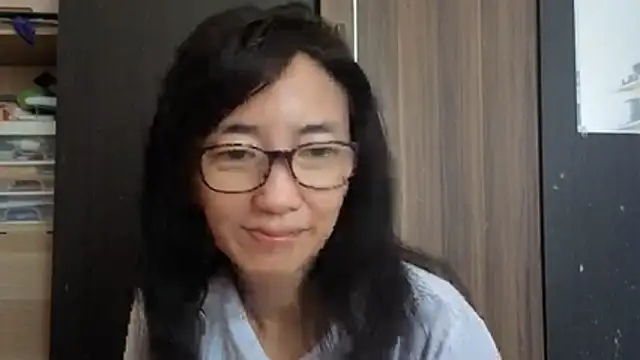 Snapshot of princessD077 chatting on 06/29/26, 04:19 princessD077 online show from 06/29/26, 04:19