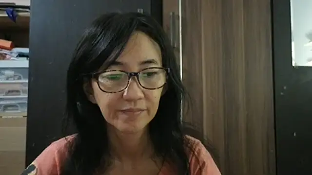 Snapshot of princessD077 chatting on 07/09/26, 04:22 princessD077 online show from 07/09/26, 04:22