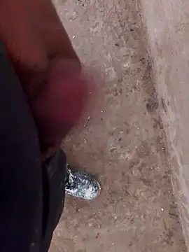 Snapshot of Orlao25cm chatting on 11/12/25, 04:40 Orlao25cm online show from 11/12/25, 04:40