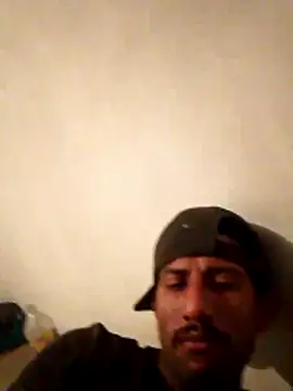 Snapshot of Orlao25cm chatting on 12/04/25, 04:55 Orlao25cm online show from 12/04/25, 04:55