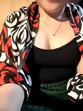 Sinhlinh2020 online show from 04/19/26, 10:36