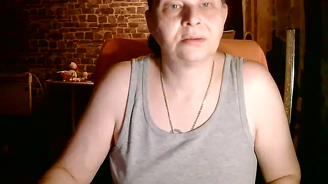 Diamond Bite online show from 10/19/25, 08:53