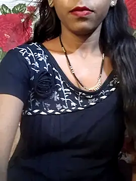 Snapshot of Itz_Aisha__ chatting on 06/05/26, 05:47 Itz Aisha online show from 06/05/26, 05:47