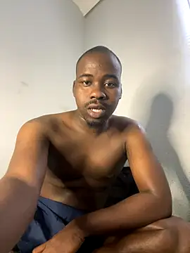 Snapshot of solodrive chatting on 11/12/25, 11:54 solodrive online show from 11/12/25, 11:54