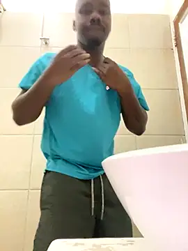 Snapshot of solodrive chatting on 11/20/25, 12:38 solodrive online show from 11/20/25, 12:38