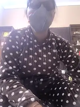 Snapshot of Lovely_Tannu chatting on 11/29/25, 11:02 Lovely Tannu online show from 11/29/25, 11:02