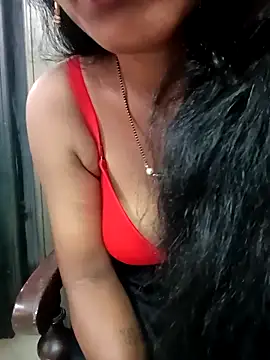 Sravya   online show from 10/22/25, 08:03