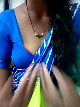 Sravya   online show from 10/23/25, 06:34