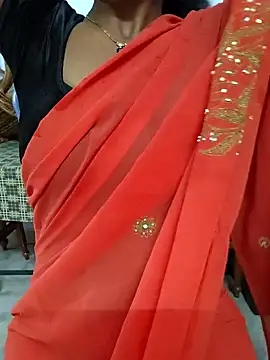 Sravya   online show from 11/16/25, 06:19