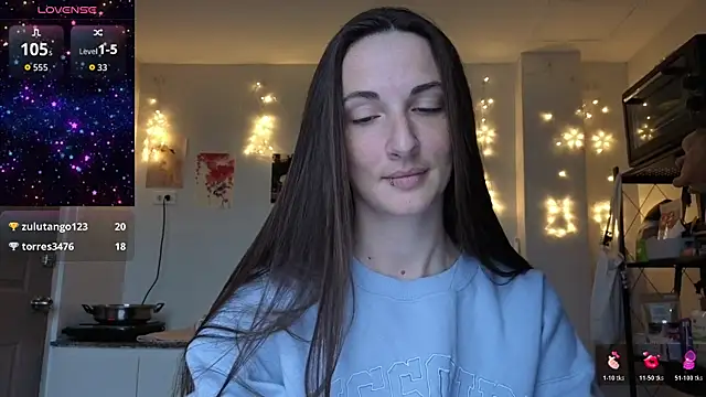 Snapshot of mistressaurora chatting on 11/14/25, 08:57 mistressaurora online show from 11/14/25, 08:57