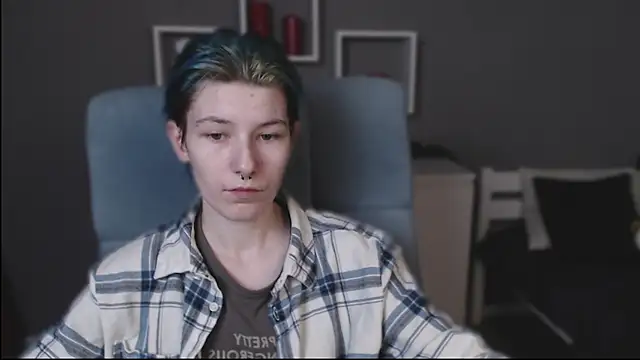 guitarandangell online show from 10/25/25, 03:25