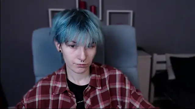 guitarandangell online show from 10/30/25, 07:32