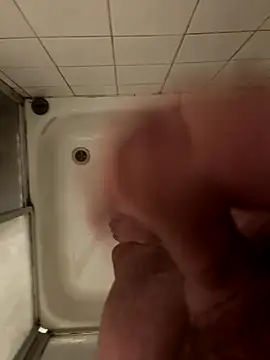 Snapshot of Ing-O2 chatting on 11/02/25, 10:17 Ing-O2 online show from 11/02/25, 10:17