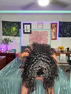 DaisyMynx online show from 11/20/25, 03:39