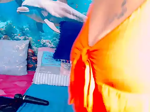 Snapshot of Cherrybootyjoy chatting on 10/29/25, 07:59 Cherrybootyjoy online show from 10/29/25, 07:59