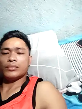 Snapshot of belovedxx chatting on 10/17/25, 10:12 belovedxx online show from 10/17/25, 10:12