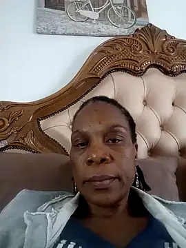 Hotcougar online show from 10/23/25, 09:30