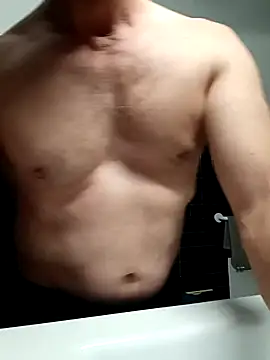 Snapshot of Sexyfab65 chatting on 11/23/25, 05:24 Sexyfab65 online show from 11/23/25, 05:24