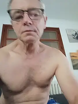 Snapshot of Sexyfab65 chatting on 07/10/26, 11:24 Sexyfab65 online show from 07/10/26, 11:24