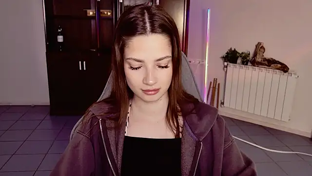 KiraVair online show from 01/13/26, 09:14