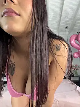 Snapshot of CherrySmirkXXX chatting on 11/12/25, 01:11 CherrySmirkXXX online show from 11/12/25, 01:11