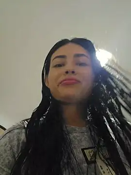 Snapshot of ViolettRouse chatting on 11/17/25, 07:30 ViolettRouse online show from 11/17/25, 07:30