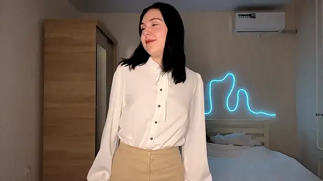 MyraLitterers online show from 03/15/26, 04:13