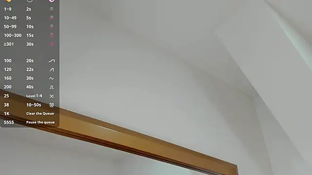 Snapshot of lucia_lorenz chatting on 01/12/26, 11:26 lucia lorenz online show from 01/12/26, 11:26