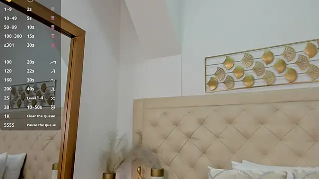 Snapshot of lucia_lorenz chatting on 01/13/26, 11:26 lucia lorenz online show from 01/13/26, 11:26