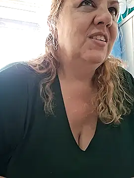 Snapshot of JennyInVegas chatting on 04/18/26, 05:17 JennyInVegas online show from 04/18/26, 05:17