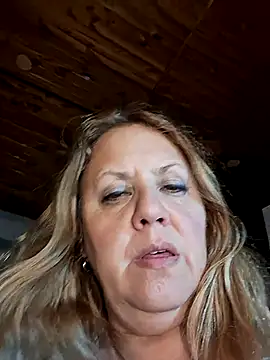 Snapshot of JennyInVegas chatting on 05/24/26, 06:07 JennyInVegas online show from 05/24/26, 06:07