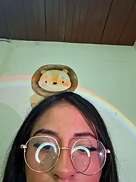 Snapshot of chloebrownn03 chatting on 11/05/25, 03:50 chloebrownn03 online show from 11/05/25, 03:50