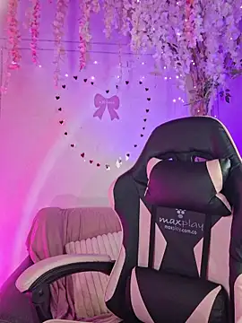 chloebrownn03 online show from 02/19/26, 01:12